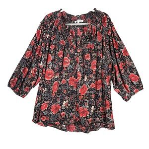 ROSE & OLIVE Women Top Size 2X Ruched Neckline Covered Buttons High Low Hemline